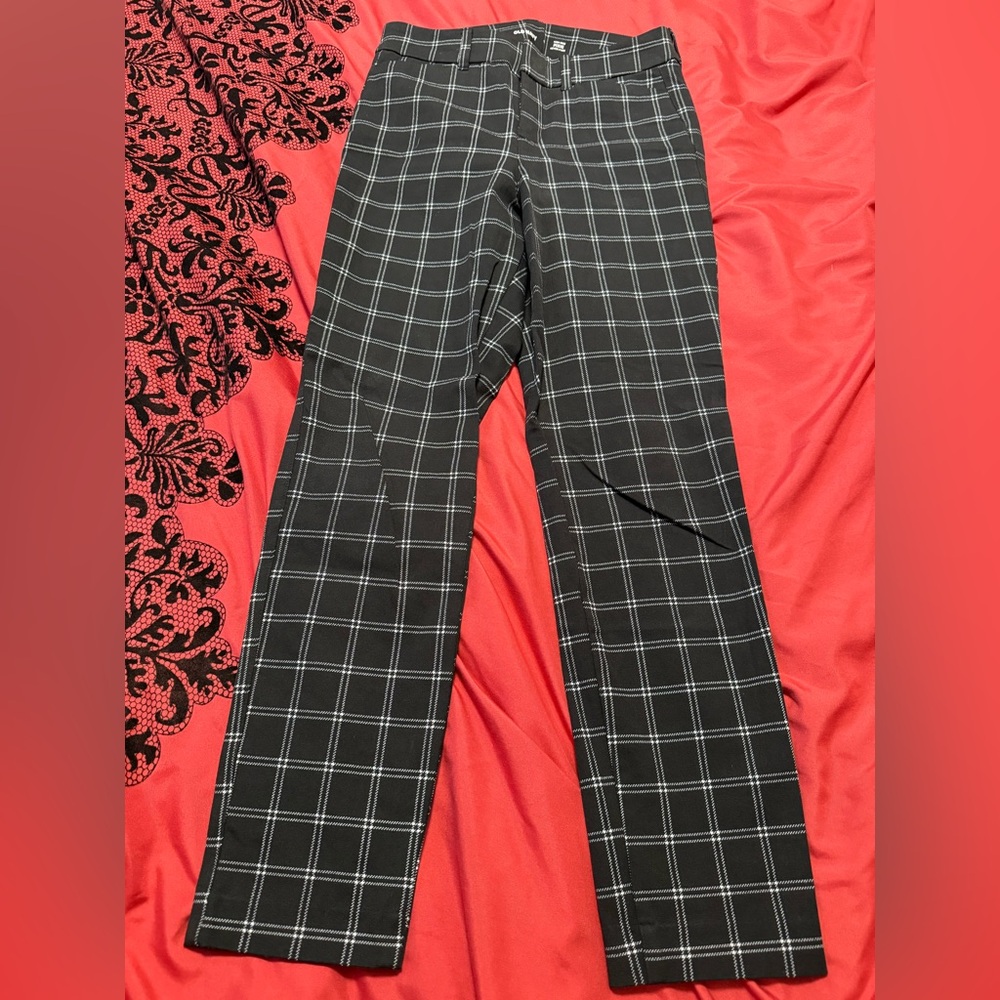 Old Navy Black Plaid High-Rise Pixie Pants